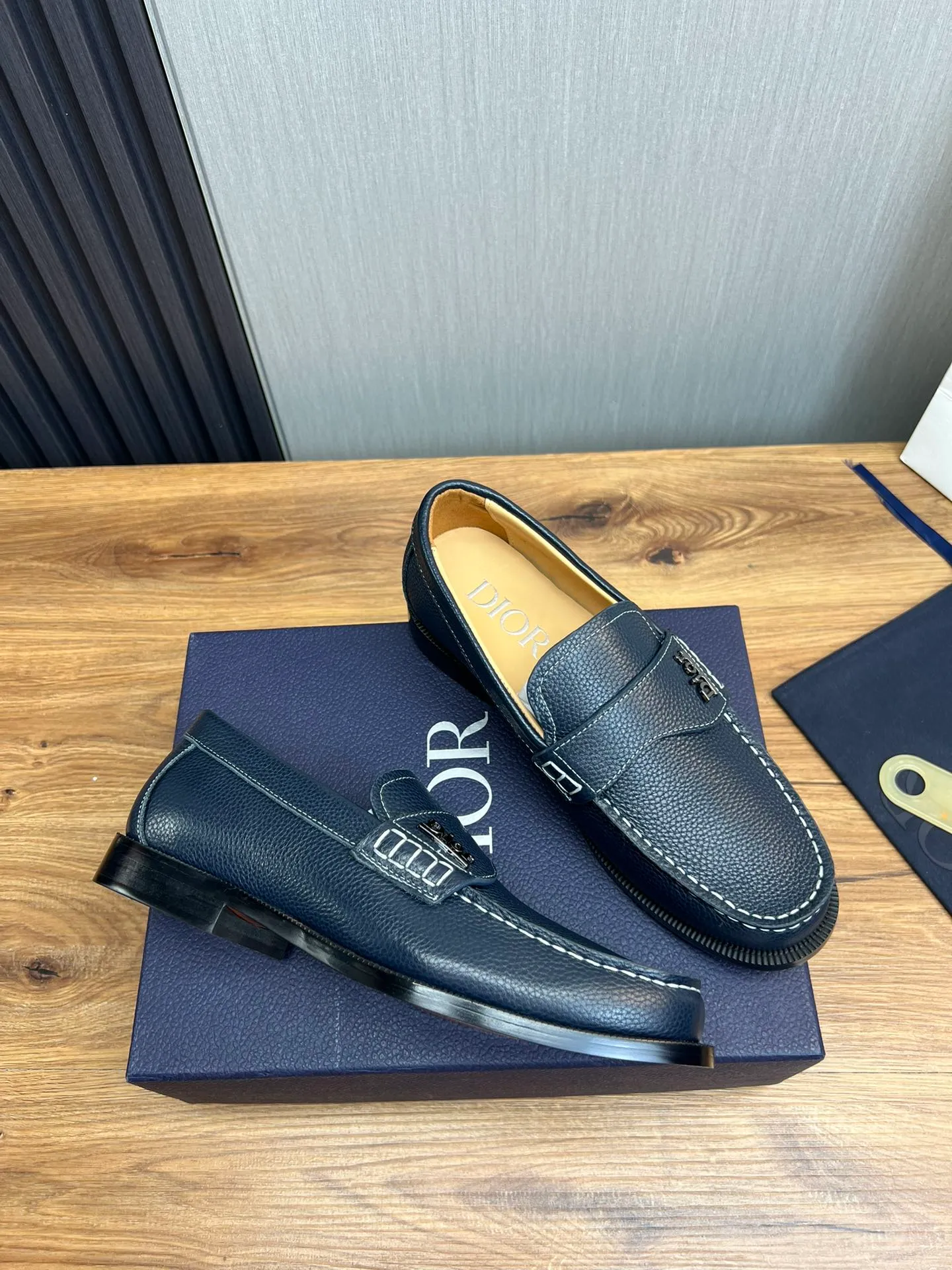Men's men's shoes💰560💰 Dior men's business casual leather shoes👞all use imported original brand leather, just to create a more comfortable wearing experience, upper: original cowhide➕imported sheepskin lining, original non-slip and wear-resistant rubber outsole✔️36-45 (38.45 non-returnable)